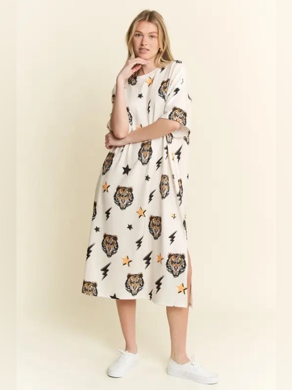 Jade by Jane Oversized Dreamer Tiger Print Short Sleeve Sweater Dress